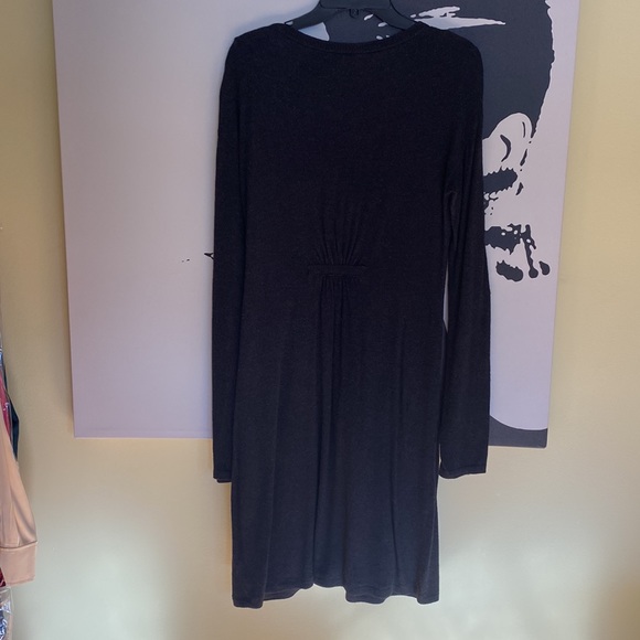 Grey Lole Soft Knit Dress w/Adjustable Sleeves - Size M - Picture 2 of 11